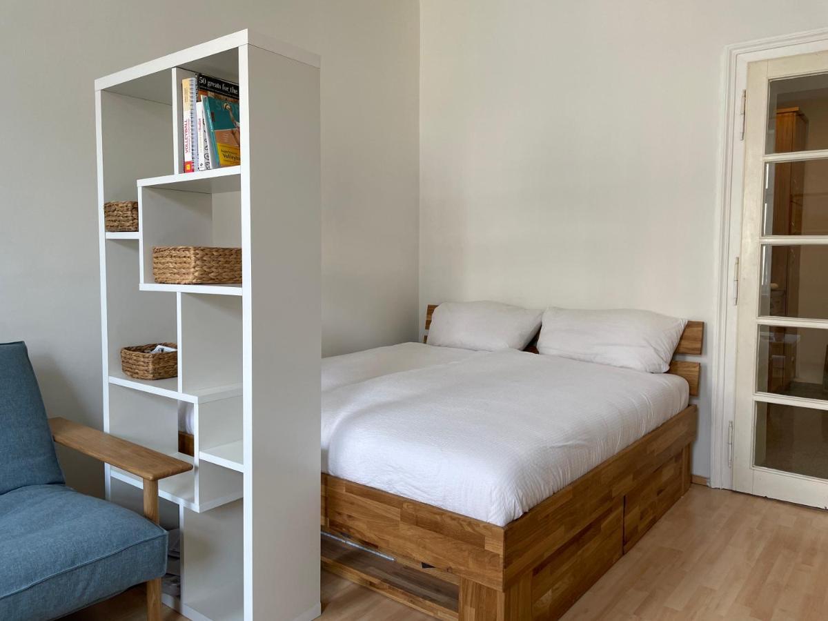 Central Sunny Flat With Free Parking Apartment Wina Bagian luar foto